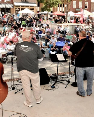 Outlaw Country Goes Bluegrass