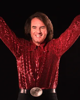 Hot August Night - Tribute to Neil Diamond