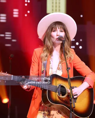 Molly Tuttle