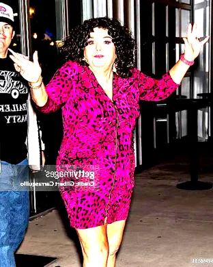 Live concert by Vicki Barbolak
